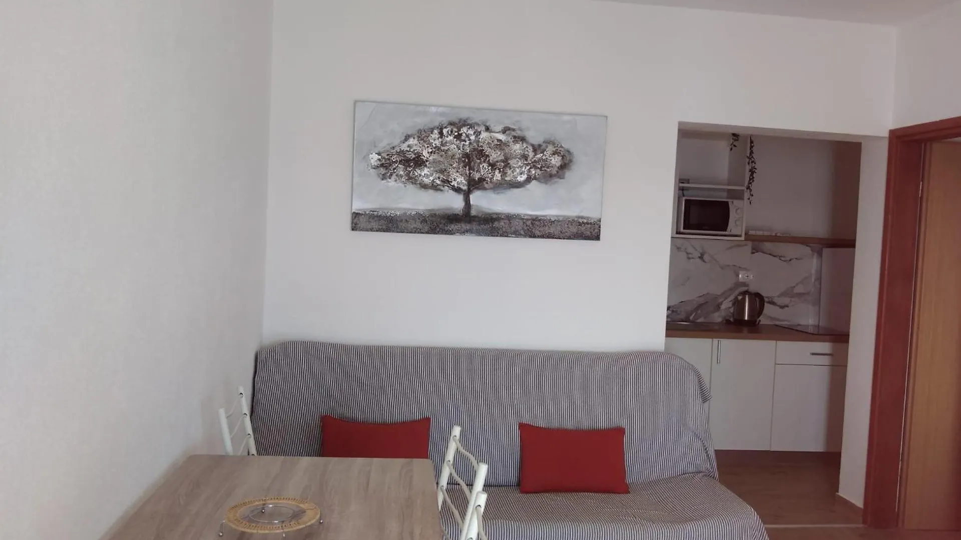 Apartment Frane Starigrad Paklenica
