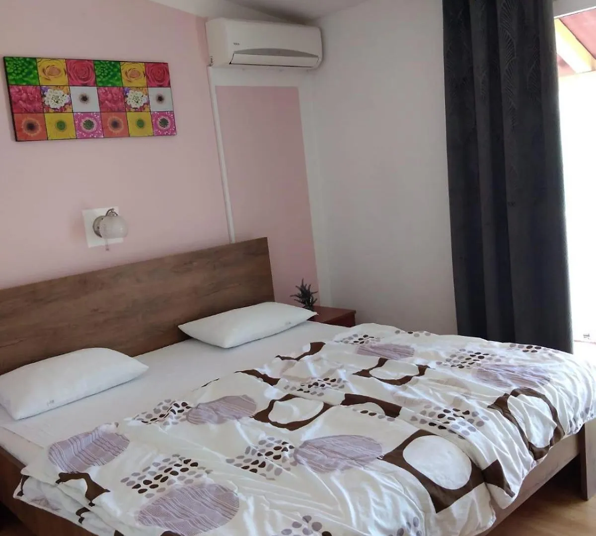 Apartment Frane Starigrad Paklenica Chorvatsko